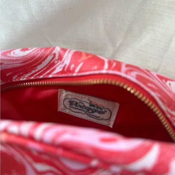The Vintage Cosmetic Company Cosmetic Bag - Picture 2 of 6